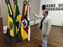 Jonas Anzolin de Mattos assume cadeira no Legislativo 